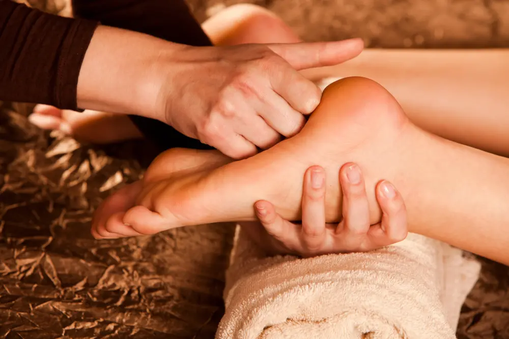 Foot Reflexology Massage Foot Reflexology Massage